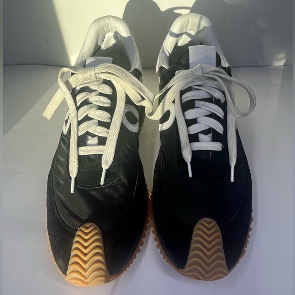 Authentic LOEWE Flow Runner In Nylon And Suede In Black/White - Picture 4 of 13